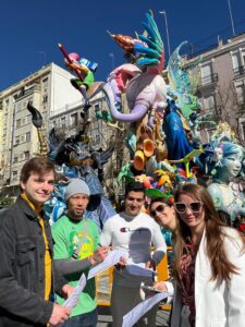 Let’s see the Fallas!